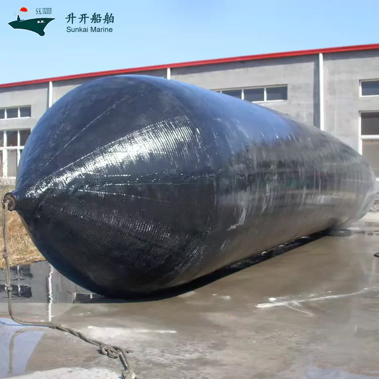 Deniz Güvenliğini Güçlendiren Hassas Üretim ve İşçilik: Qingdao SunKai Marine, Deniz Kauçuk Hava Yastıklarının Seri Üretimini İstikrarlı Şekilde İlerletiyor
